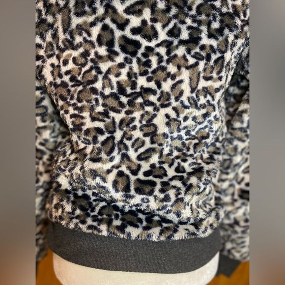 VTG CABIN FEVER WOMEN (EN) LARGE GRAY/ RED two size SWEATER, - Picture 14 of 16